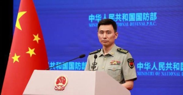 翻翻策略 菲律宾在黄岩岛举白旗投降，国防部10个字定性，马科斯机会不多了